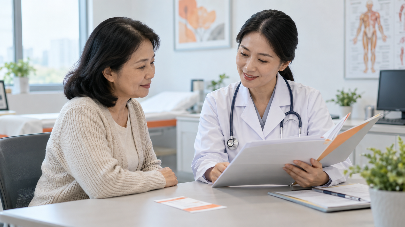 Tái khám sau xuất viện được tính vào quyền lợi nội trú hay ngoại trú